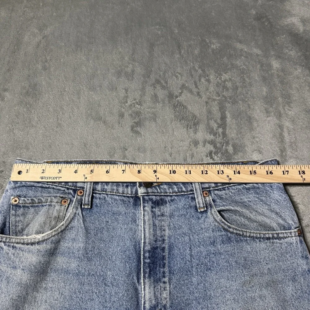 Vintage 90s Levi's 550 Relaxed Fit‎ Jeans, Light Mud Wash Denim 36x30 (33x29.5)